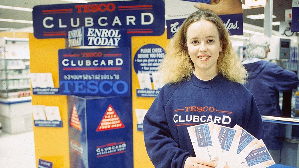 1995 Tesco Clubcard is launched